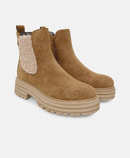Chelsea Boots