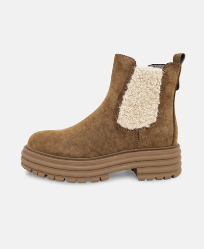 Chelsea Boots