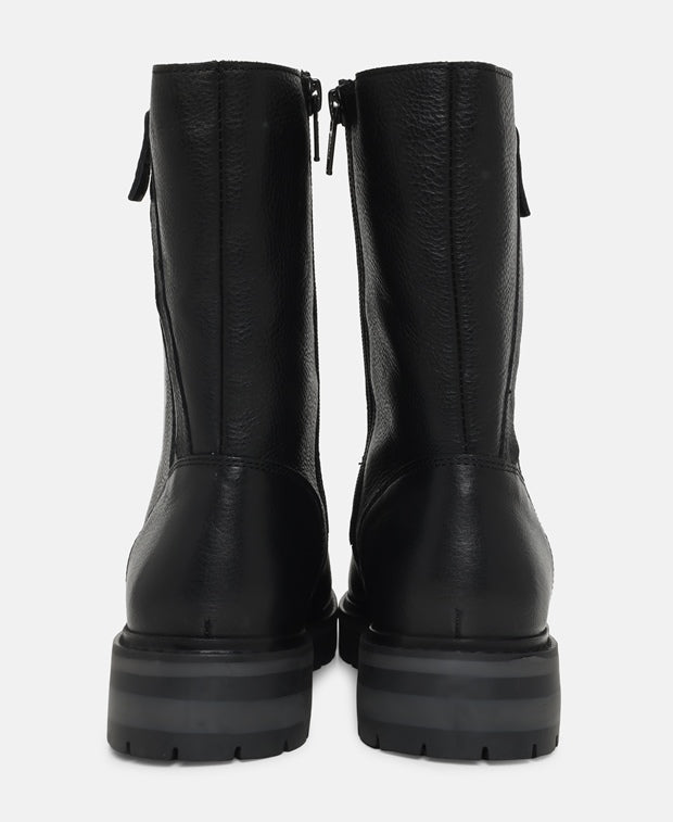 Schnürstiefeletten