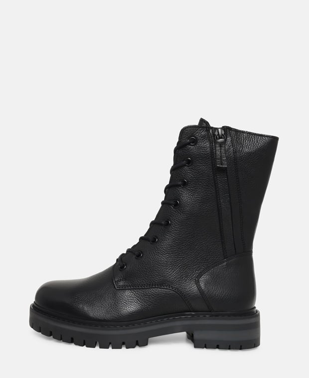 Schnürstiefeletten
