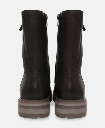 Schnürstiefeletten