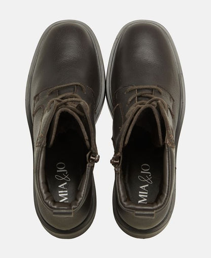 Schnürstiefeletten
