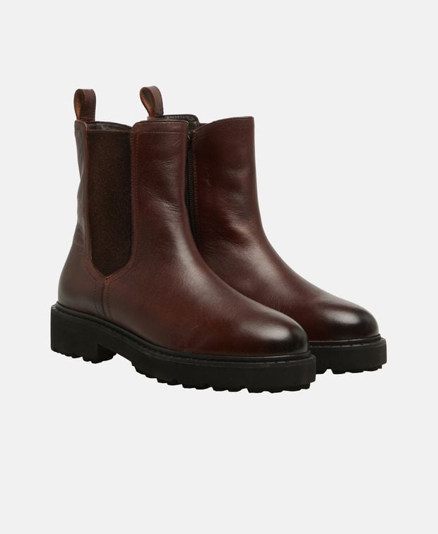 Chelsea Boots