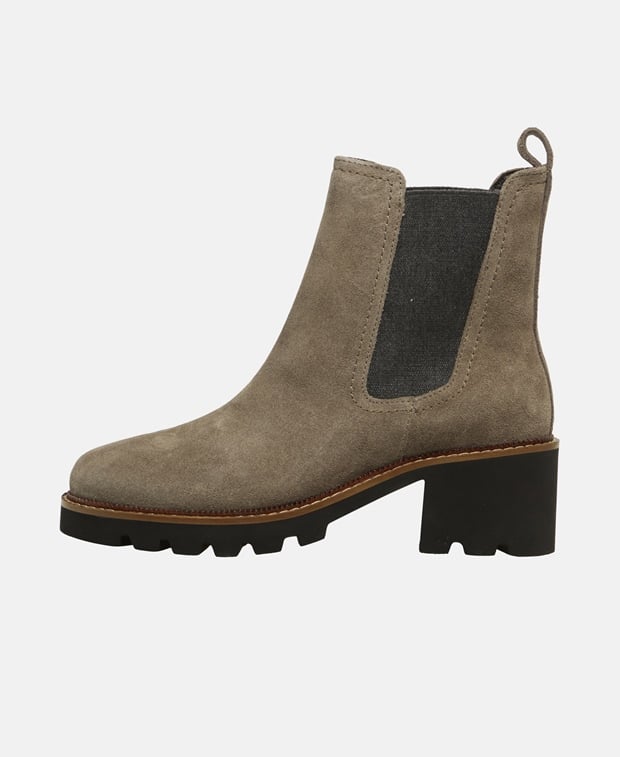 Chelsea Boots