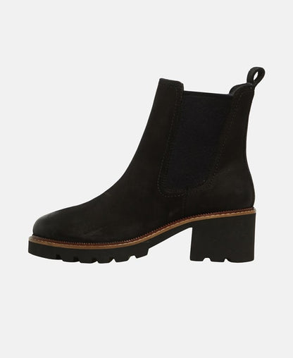Chelsea Boots