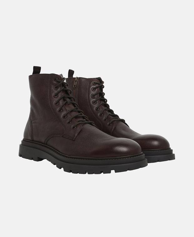 Schnürstiefeletten
