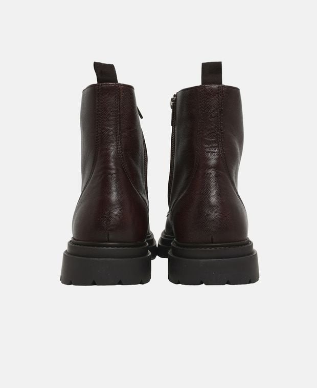 Schnürstiefeletten