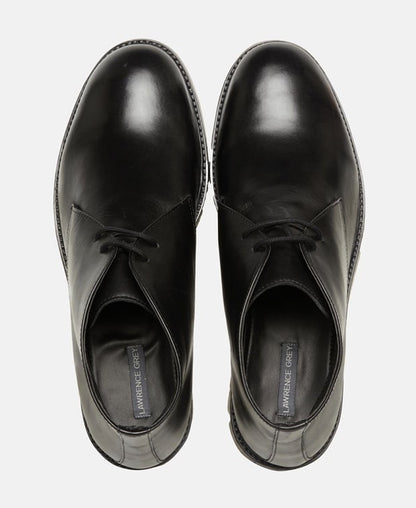 Schnürschuhe