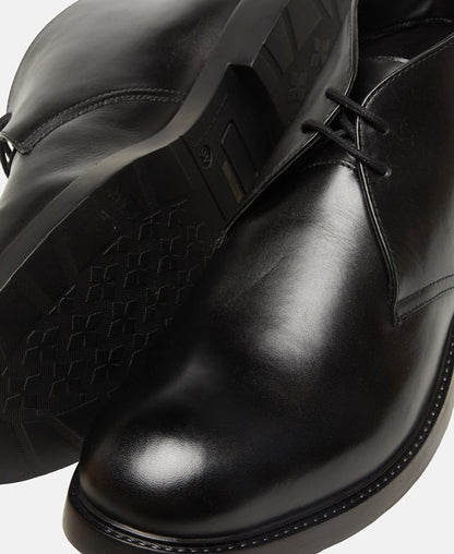 Schnürschuhe