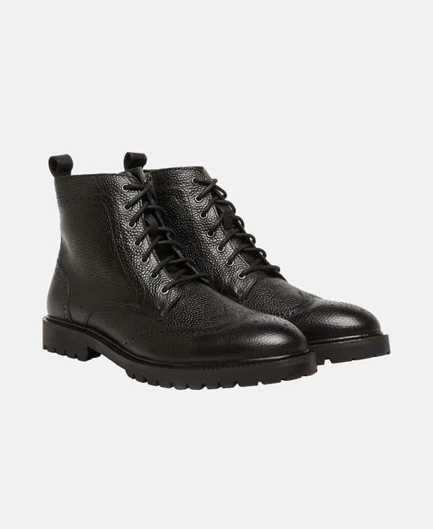 Schnürstiefeletten