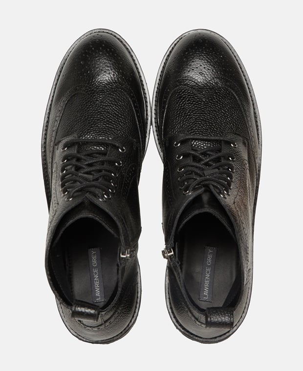 Schnürstiefeletten