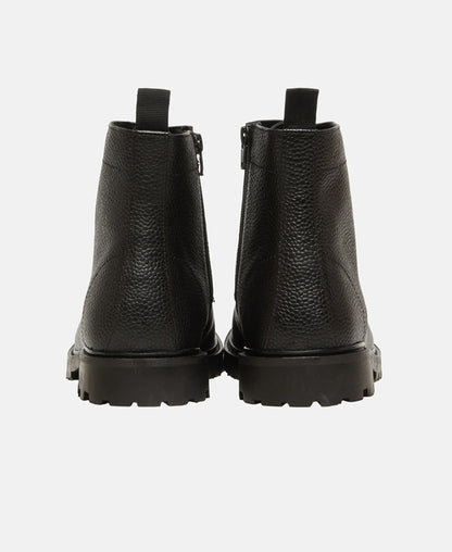 Schnürstiefeletten