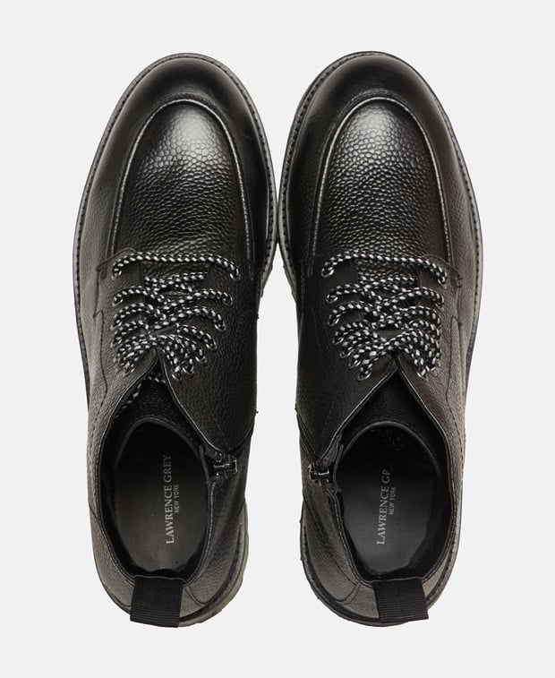 Schnürstiefeletten
