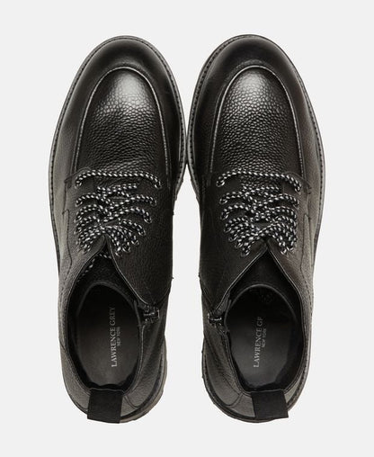 Schnürstiefeletten