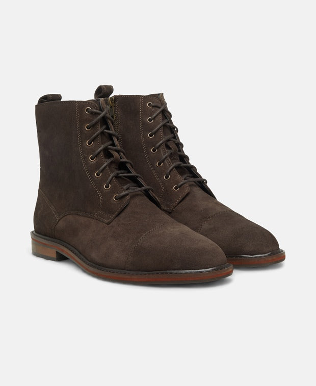 Schnürstiefeletten