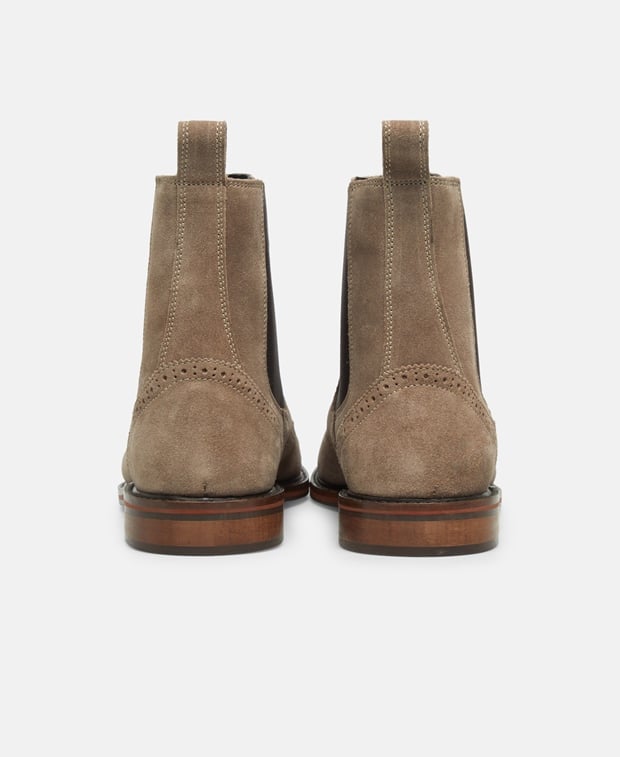 Chelsea Boots