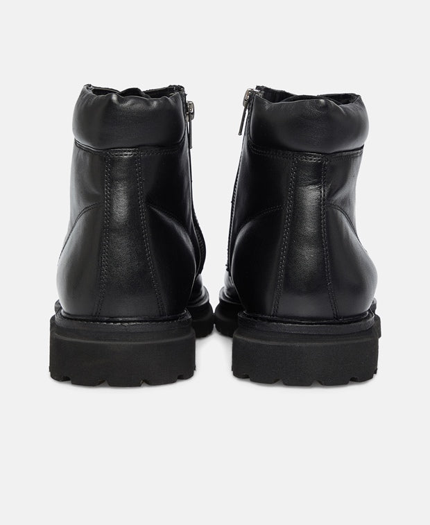 Schnürstiefeletten
