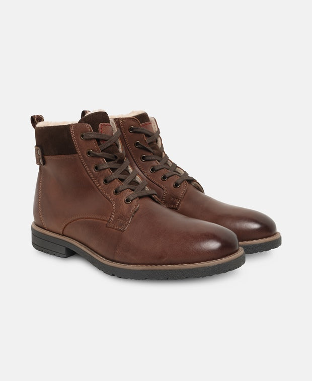 Schnürstiefeletten