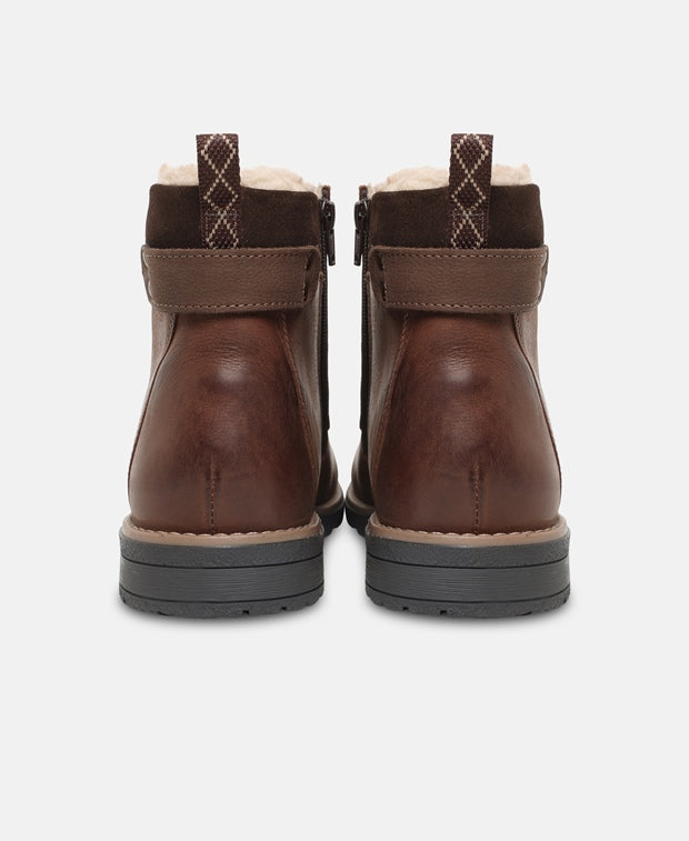 Schnürstiefeletten