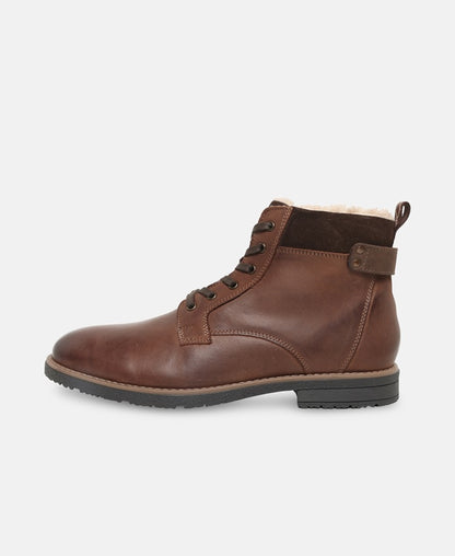 Schnürstiefeletten
