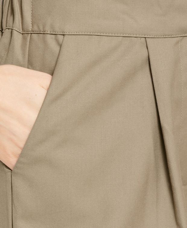 Hose mit weitem Bein