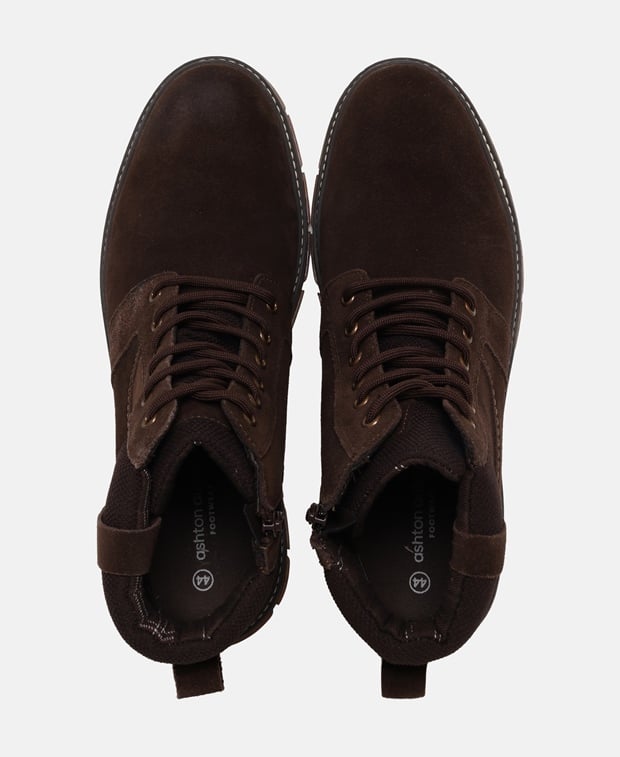 Schnürboots