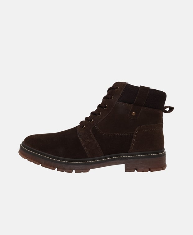 Schnürboots