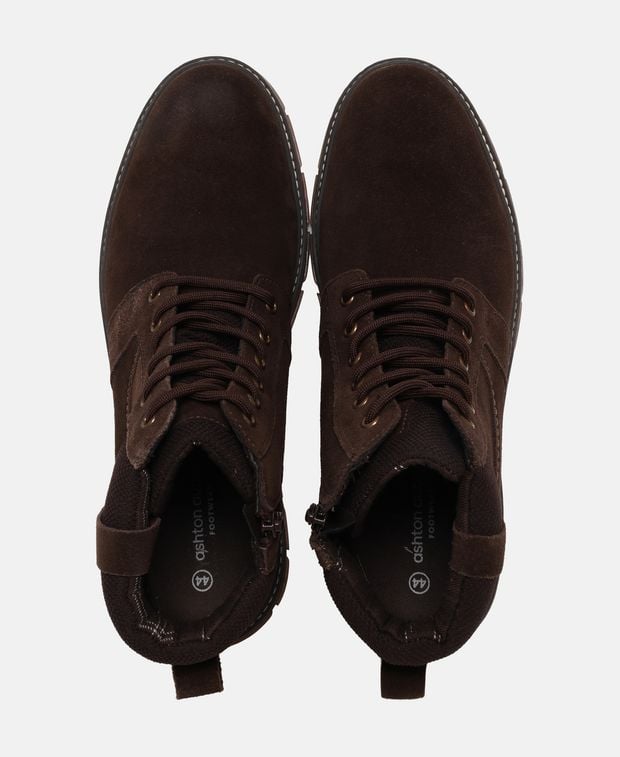Schnürboots