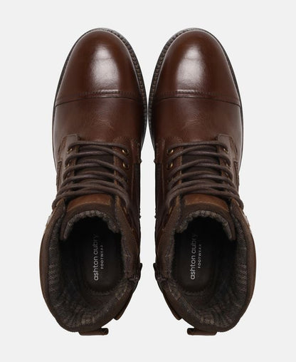 Schnürstiefeletten