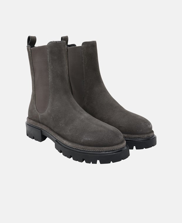 Chelsea Boots