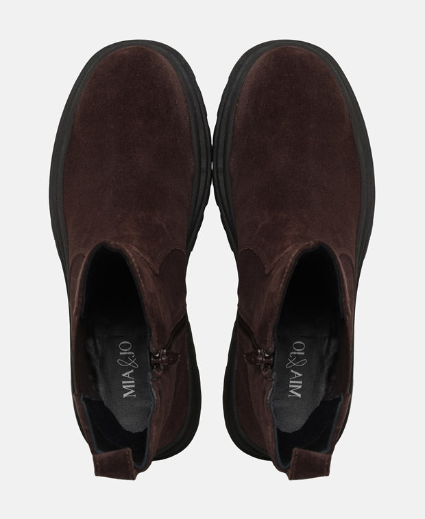 Chelsea Boots