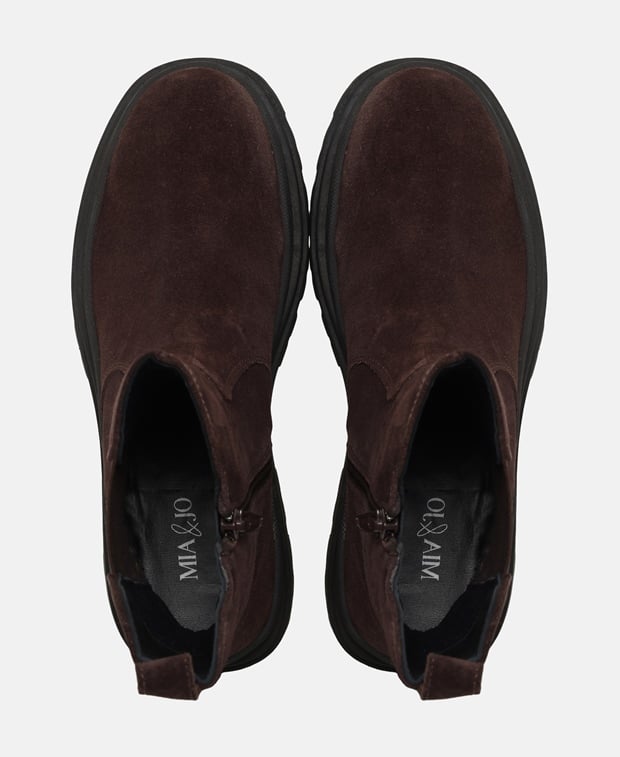 Chelsea Boots