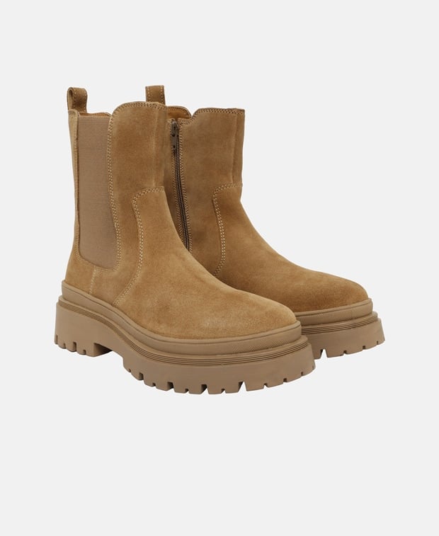 Chelsea Boots