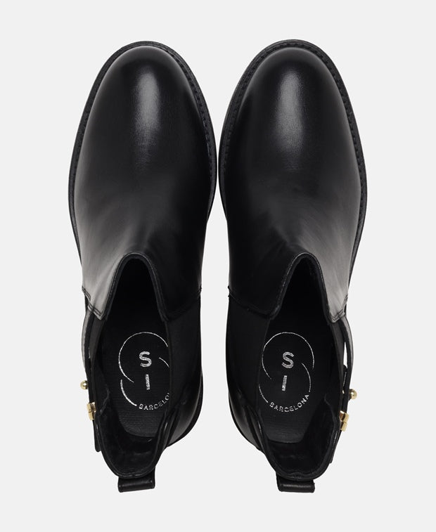 Chelsea Boots