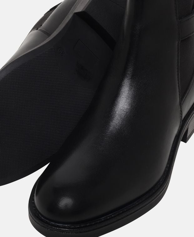Chelsea Boots