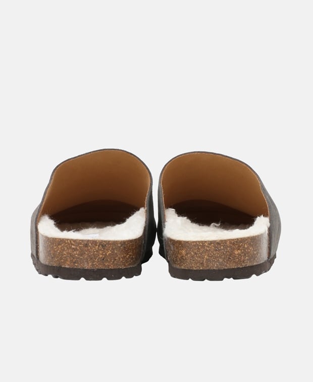 Slipper