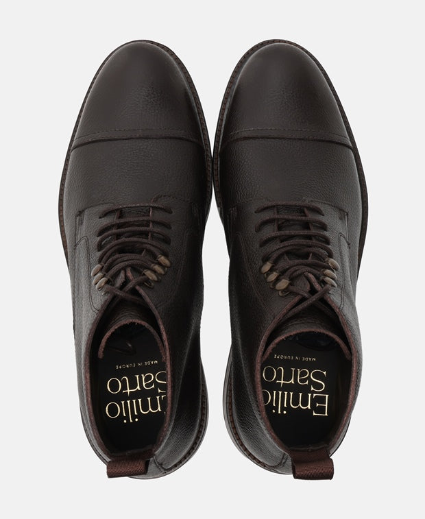 Schnürstiefeletten