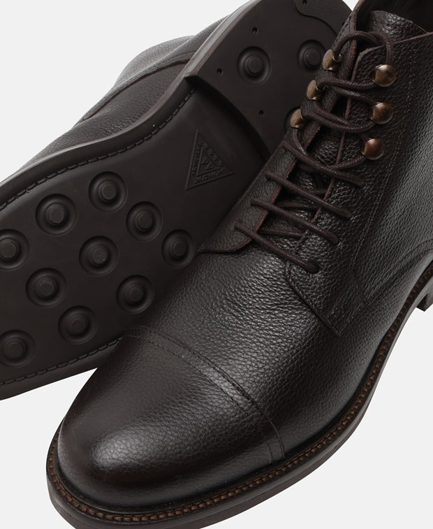 Schnürstiefeletten