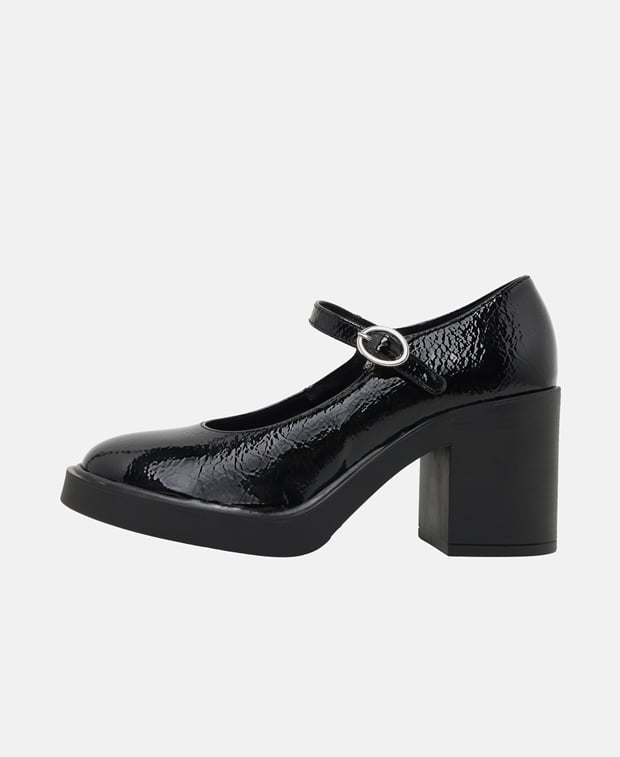 Mary Jane Pumps