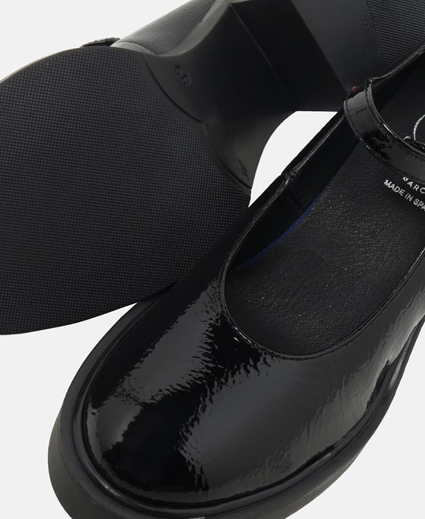 Mary Jane Pumps