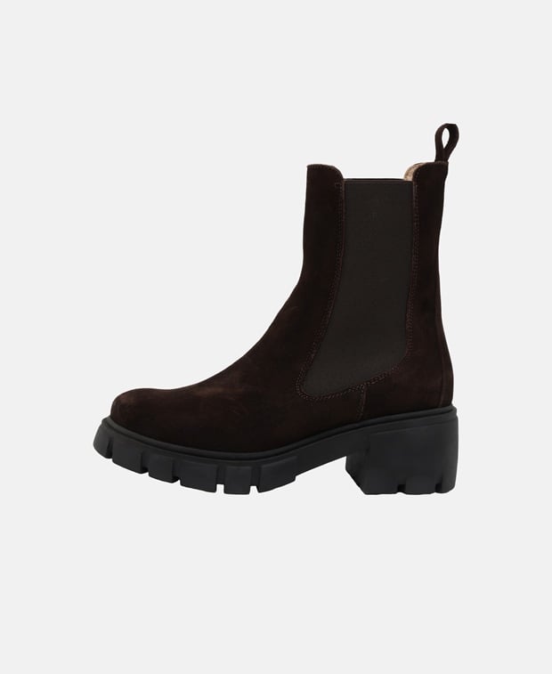 Chelsea Boots