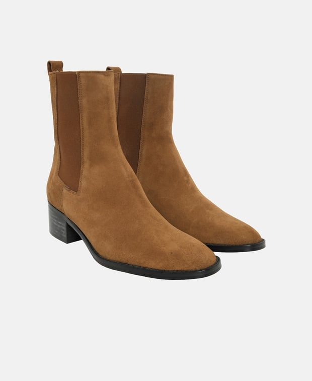 Chelsea Boots