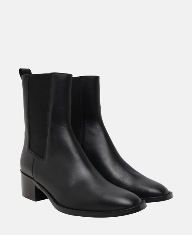 Chelsea Boots