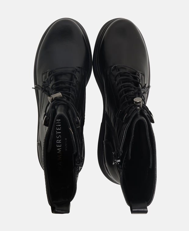 Schnürstiefeletten