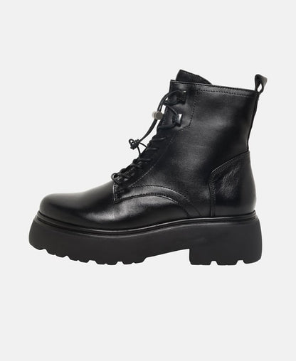Schnürstiefeletten