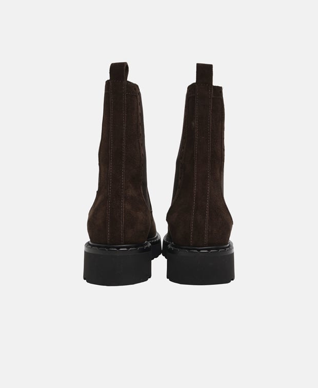 Chelsea Boots