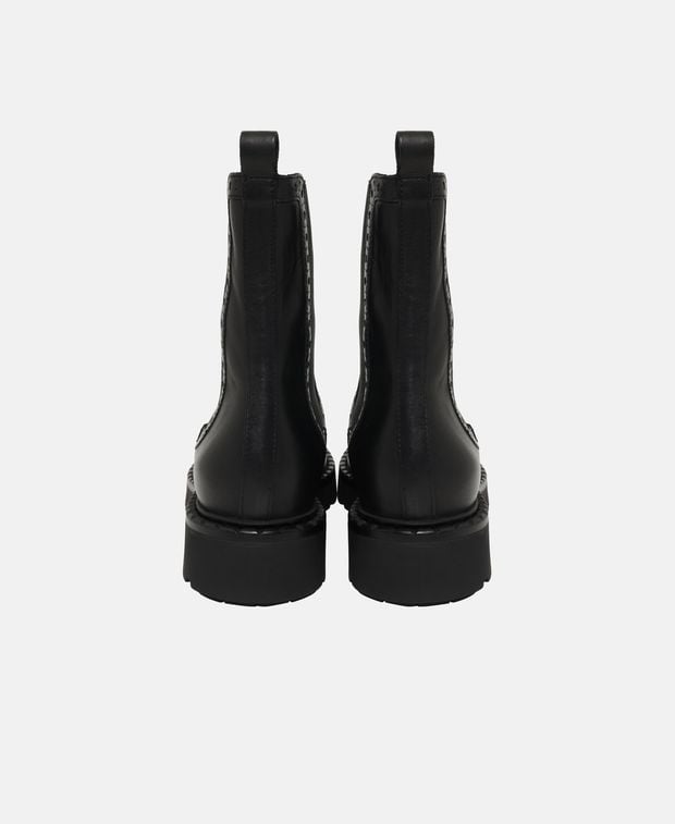Chelsea Boots