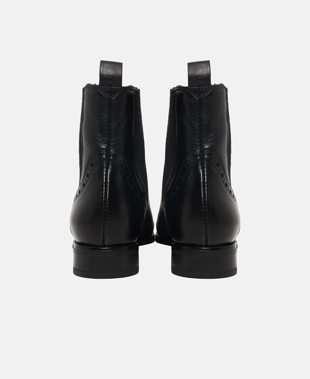 Chelsea Boots