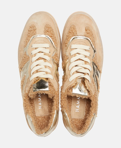 Sneaker