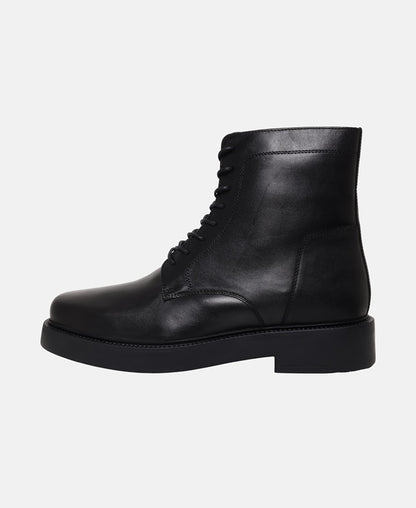 Schnürboots
